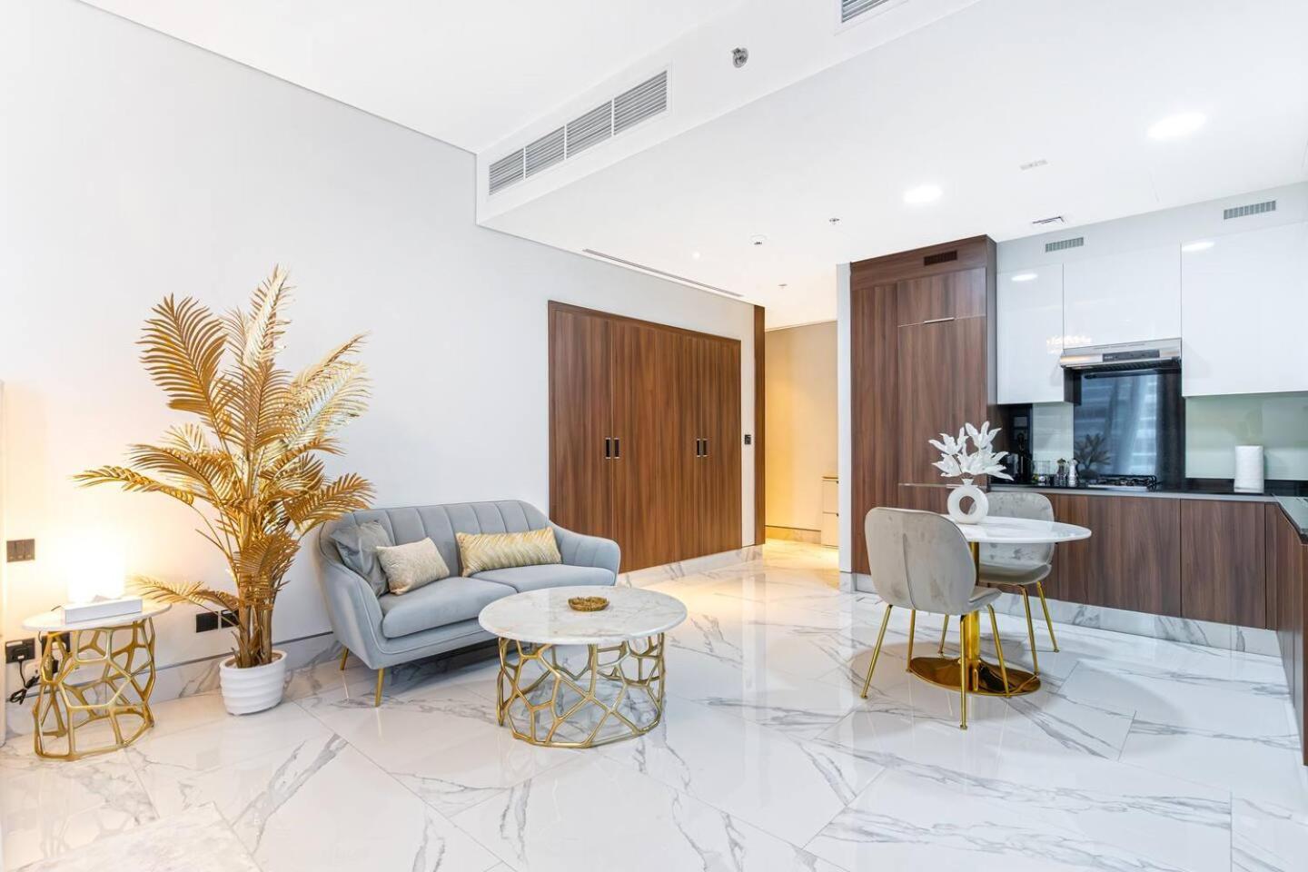 Apartment Futuristic Studio13 Min Walk To Burj Khalifa *