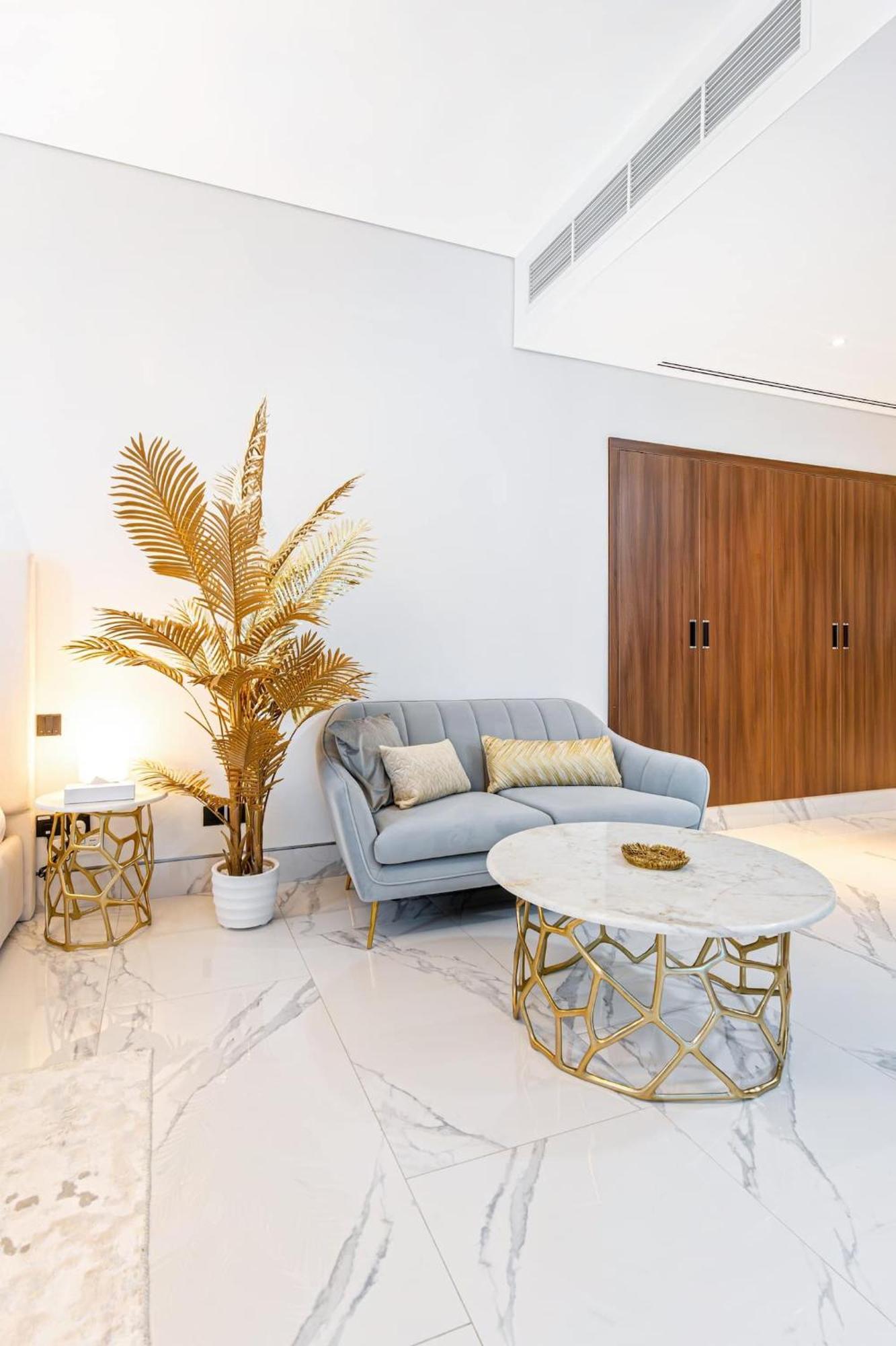 Futuristic Studio13 Min Walk To Burj Khalifa Apartment Dubai