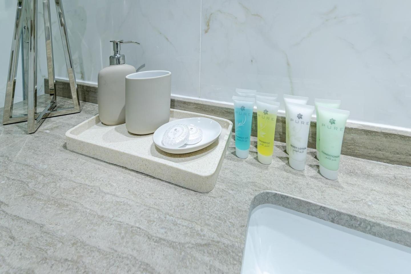 Futuristic Studio13 Min Walk To Burj Khalifa * Dubai