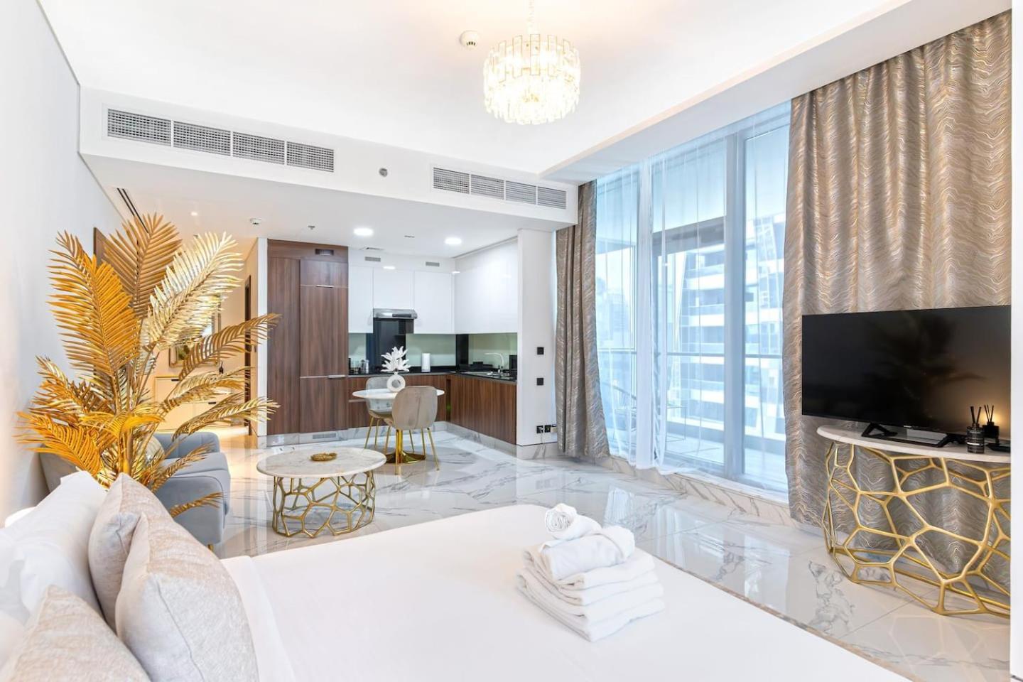 Apartment Futuristic Studio13 Min Walk To Burj Khalifa *