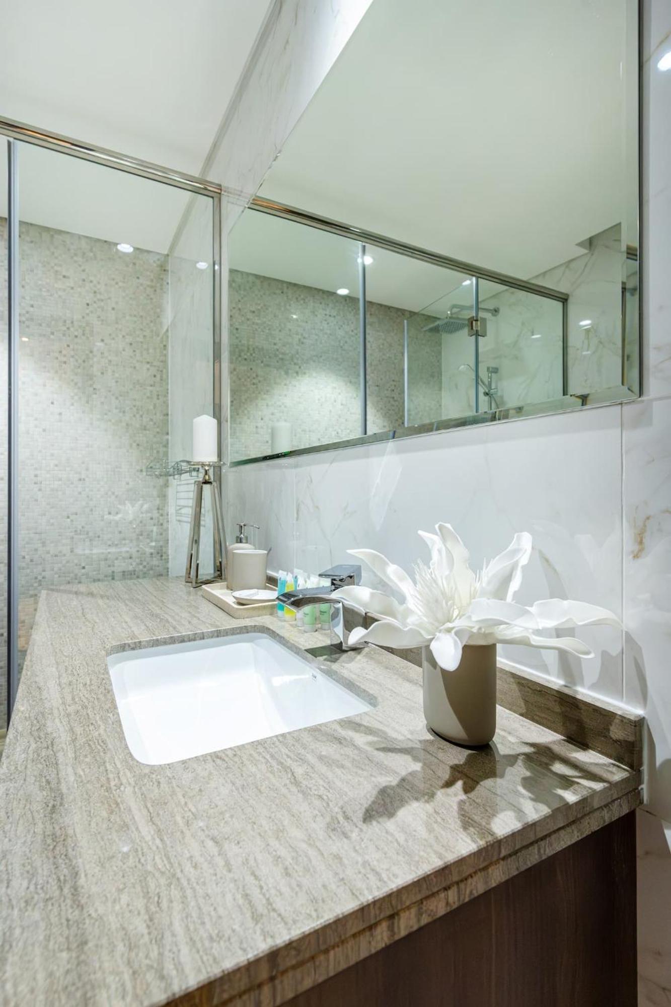 Apartment Futuristic Studio13 Min Walk To Burj Khalifa Dubai